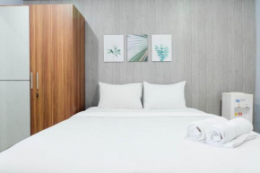 Sea View Studio Apartement at Green Bay Pluit by Travelio